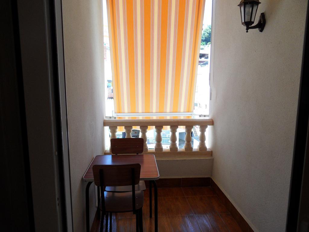 Hotel Las Flores 톨록스 외부 사진