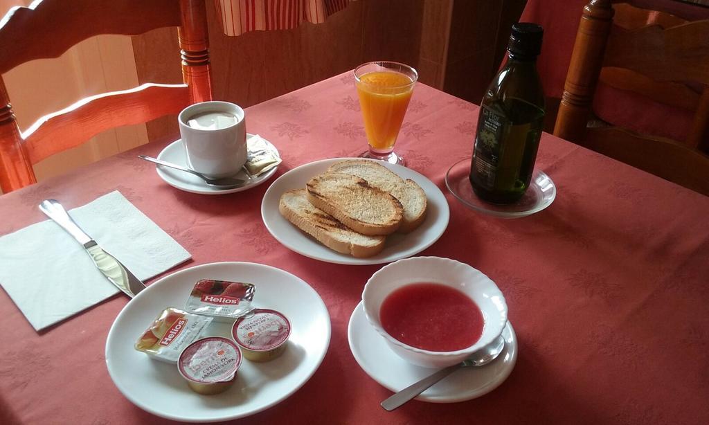 Hotel Las Flores 톨록스 외부 사진